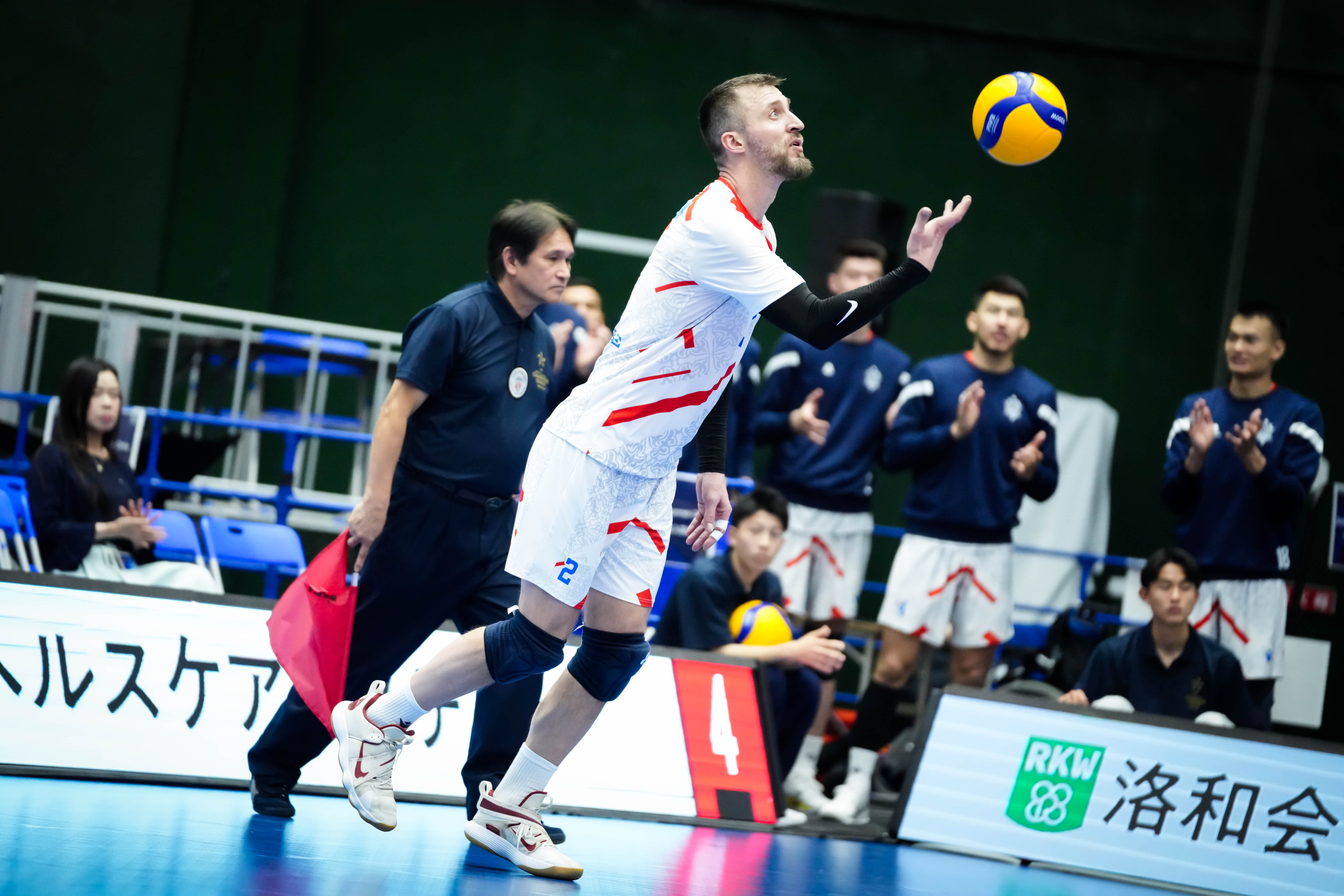 7_AQT_KAZ_vs_PIR_AUS_028.jpg